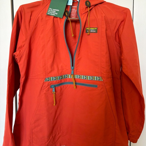 LL Bean Women’s Mountain Classic Anorak - Picture 3 of 4